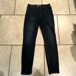 Old Navy Rockstar Super Skinny High Rise Jeans